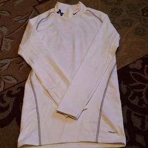 EUC Nikefit Michigan long sleeve Medium